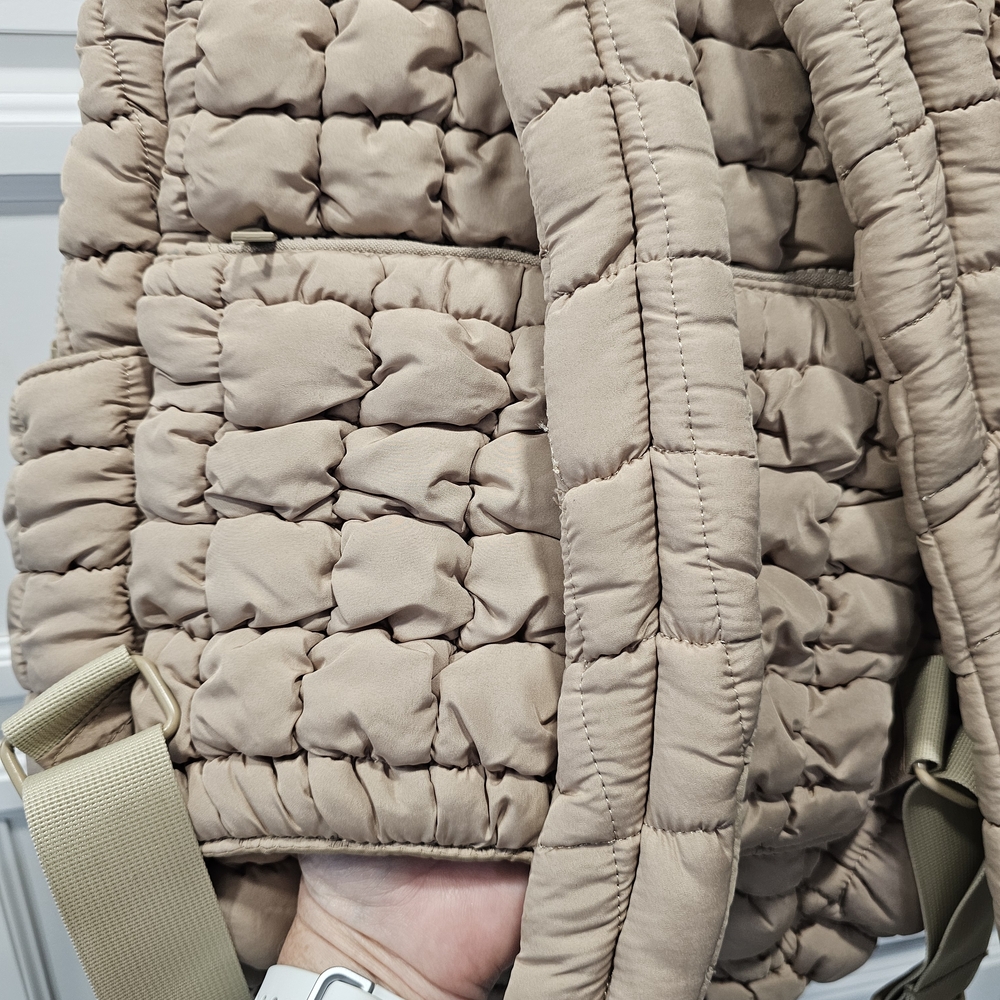 Simply Southern Quilted Beige Backpack - Picture 9 of 10